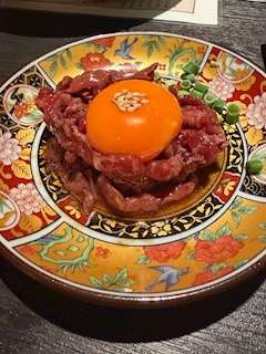 とも