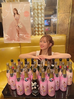 プロフィール写真4・あき｜Gold・ゴールド - 立川駅南口のガールズバー