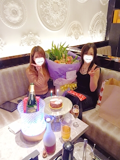 プロフィール写真9・一ノ瀬 瞳｜Mrs.J 梅田・ミセス ジェイ ウメダ - 梅田の熟女パブ/熟女キャバクラ