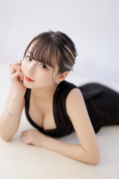 プロフィール写真3・愛夏｜Four Seasons・フォーシーズン - すすきのニュークラブ（キャバクラ）