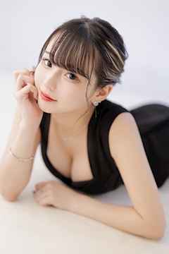 プロフィール写真2・愛夏｜Four Seasons・フォーシーズン - すすきのニュークラブ（キャバクラ）