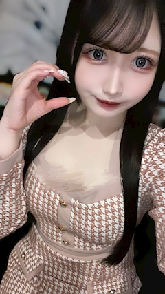 プロフィール写真6・か ろ ん 。｜アニメモ - 歌舞伎町のガールズバー