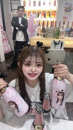 👯うい👯「後ろの会長が😂😂😂😂」