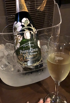 プロフィール写真3・もえ｜Girl's Bar ViviQ・ヴィヴィック - 本八幡のガールズバー