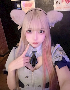 るなにゃ「金髪ふっかつ♩」