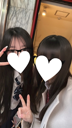 るな Ciao「yumm...🧀😣」