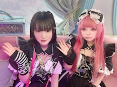 クラプリ支配人「なんのポーズでしょうか？」