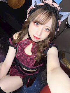 プロフィール写真6・イーレン【龍幻酒家🐉】|龍幻酒家・リュウゲンシュカ - 歌舞伎町のコンカフェ
