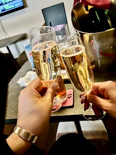 涼宮 りょう🐰「目の血管切れた😢」