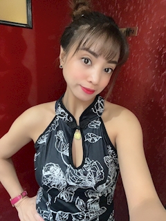 プロフィール写真22・ＡＹＵＭＩ｜KING＆QUEEN・キングアンドクイーン - 名古屋 栄のインターナショナルパブ