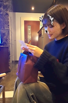 プロフィール写真5・あゆみ｜Girls Bar Luca 四谷三丁目店・ルカ - 四谷三丁目のガールズバー