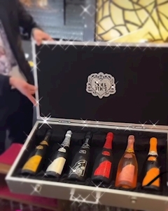 プロフィール写真1・スタッフJ|mrs.J 藤が丘・ミセスジェイ フジガオカ - 名東区 藤が丘の熟女パブ/熟女キャバクラ