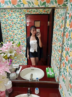 プロフィール写真21・Sakura｜KING＆QUEEN・キングアンドクイーン - 名古屋 栄のインターナショナルパブ