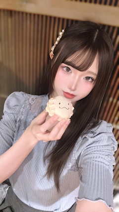 プロフィール写真5・えみり Vivienne|Vivienne西口店・ヴィヴィアン - 池袋西口のキャバクラ