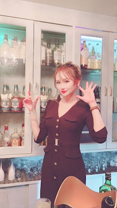 プロフィール写真5・安斎　凜（ママ）｜Salon de Bar NEO・ネオ - 中洲のスナック