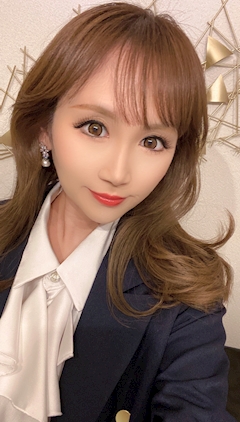 プロフィール写真2・安斎　凜（ママ）｜Salon de Bar NEO・ネオ - 中洲のスナック