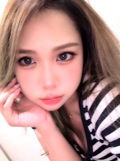 みき🐣「GWと共にブログもお休みしたからまた今日からぼちぼち再開！！てことでヨロシクゥ🕺」