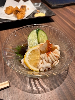 しの「本日も出勤です🔥」