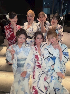 なつめ もえ「連休前は🥰」