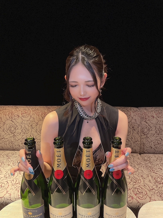 プロフィール写真8・黒咲るい｜
