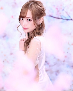 プロフィール写真3・愛海|銀座キャバクラ・セナ