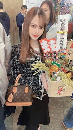 プロフィール写真10・愛海|銀座キャバクラ・セナ