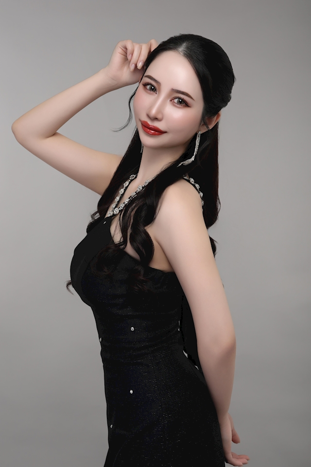 プロフィール写真3・愛咲 りあん｜