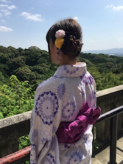 プロフィール写真1・かすみ｜Girls Bar SHINE・シャイン - 祖師ヶ谷大蔵のガールズバー