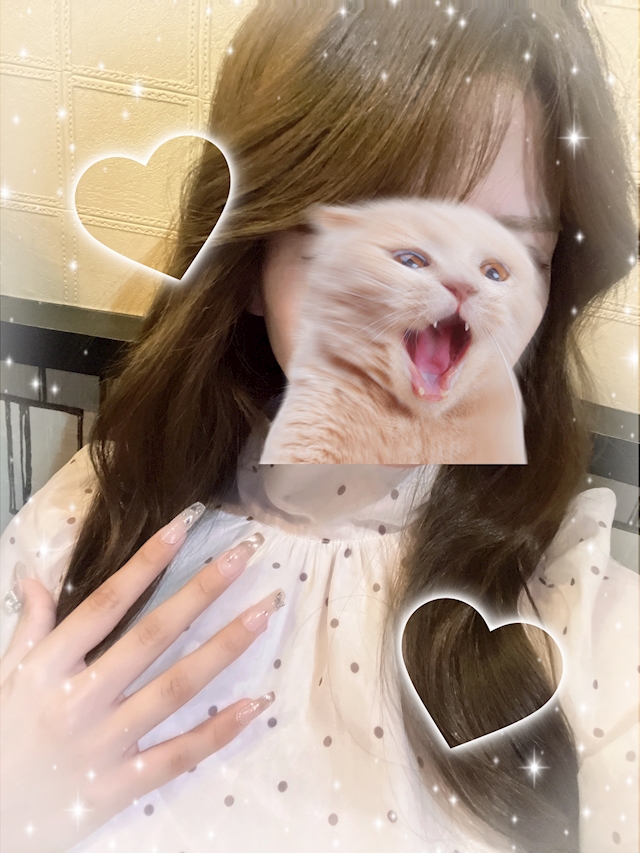 プロフィール写真1・りり🎀 𝑩𝒍𝒖𝒆 𝑴𝒐𝒐𝒏🌙*ﾟ💙｜名古屋 名駅 キャバクラ・ブルームーン