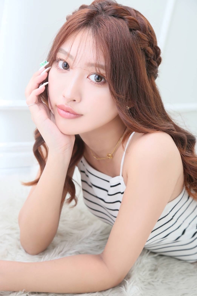 しほ LUXE Secret Lounge