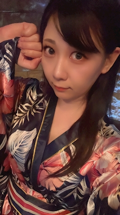 プロフィール写真3・えみ|カラオケスナック 凛々・リリ - 中目黒のパブ/スナック