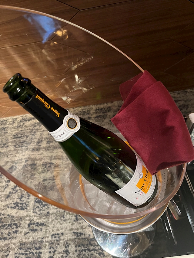 プロフィール写真4・みずき🌙*ﾟ｜大阪 熟女キャバクラ・Mrs.J ミナミ