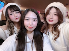 さら「白ニットコーデ🤍」