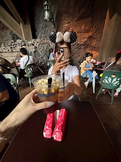 藤咲 ゆら「🐭💙」