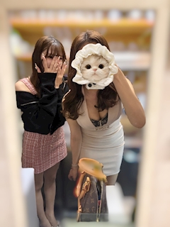 もも「出勤いたしましたん🌟」