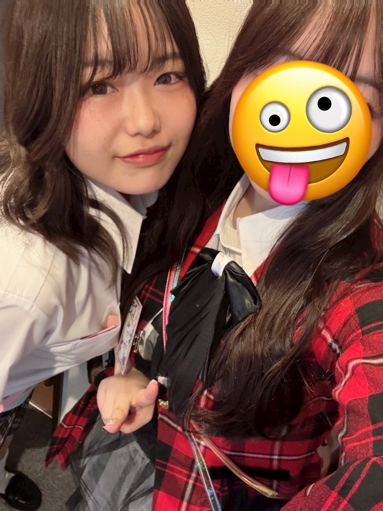 キャスト同士で撮影した仲良し写真