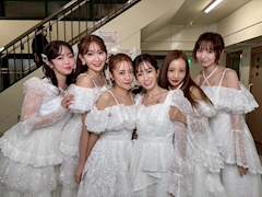 白桃　　もも「AKB48は青春です😭😭😭😭」