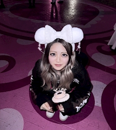 ひなた「華金^_- ♡」