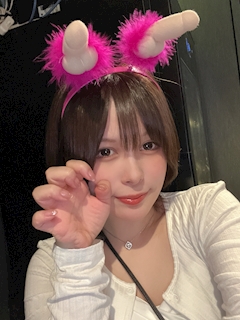 プロフィール写真5・ユーリ【ミッドナイト陰謀論】|ミッドナイト陰謀論・ミッドナイトインボウロン - 曳舟のパブ/スナック