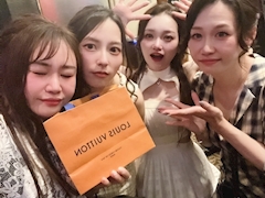 🩷🧸ゆうママJemelli🧸🩷「年末はマネージャーからのサプライズ🎁⋆*」