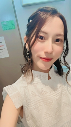 プロフィール写真7・まな🤍Jemelli 👯💕｜Jemelli due・ジェメリドゥ - ミナミのラウンジ/クラブ