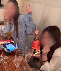 るり「彼シャツイベントありがとう会2日目‼️👔」