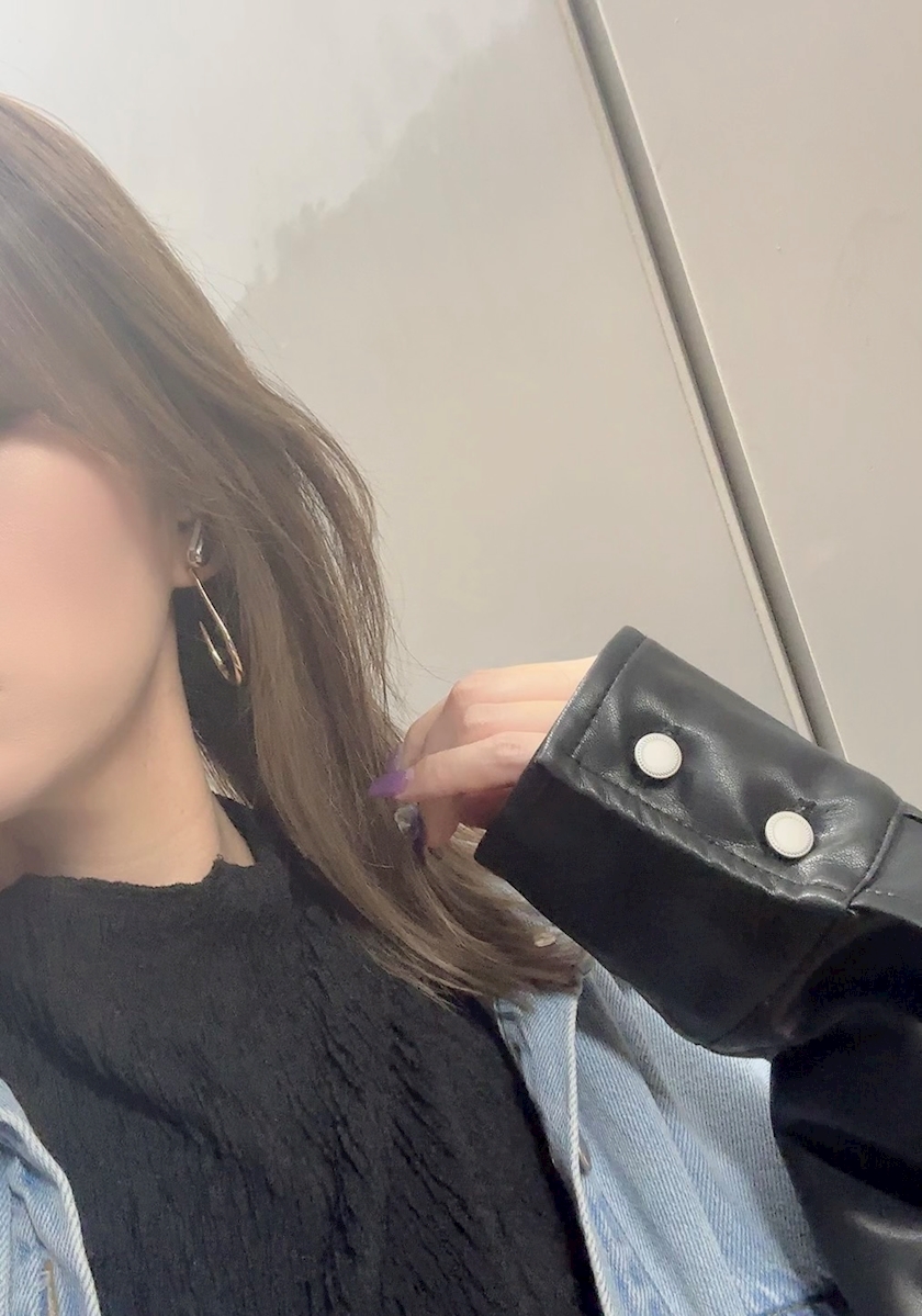 愛川 真彩