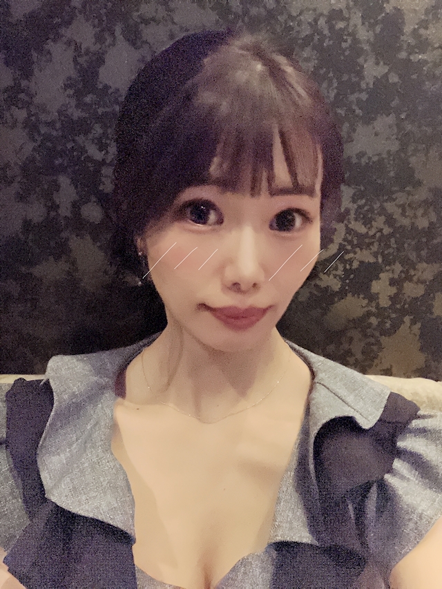 プロフィール写真3・*♡.°⑅花澤　みれい*♡.°⑅｜錦 キャバクラ・Mrs.CAFE 離宮