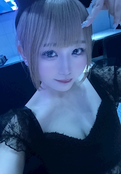 プロフィール写真5・えな｜Panther 名古屋錦店・パンサー - 名古屋 錦のガールズバー