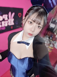 プロフィール写真1・あみな｜Pon Pon Bunny・ポンポンバニー - 浅草のガールズバー