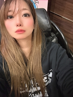 プロフィール写真2・水瀬　綾（りょう）｜楽GAKU 金山本店・ガク - 名古屋 金山の熟女パブ/熟女キャバクラ