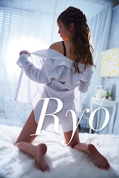 プロフィール写真7・水瀬　綾（りょう）｜楽GAKU 金山本店・ガク - 名古屋 金山の熟女パブ/熟女キャバクラ