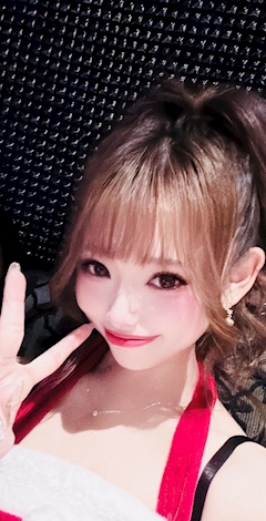 プロフィール写真10・✮*｡ﾟ紅梨　あん⟡.·*.｜楽GAKU 金山本店・ガク - 名古屋 金山の熟女パブ/熟女キャバクラ