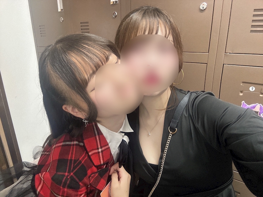 キャスト同士で撮影した仲良し写真